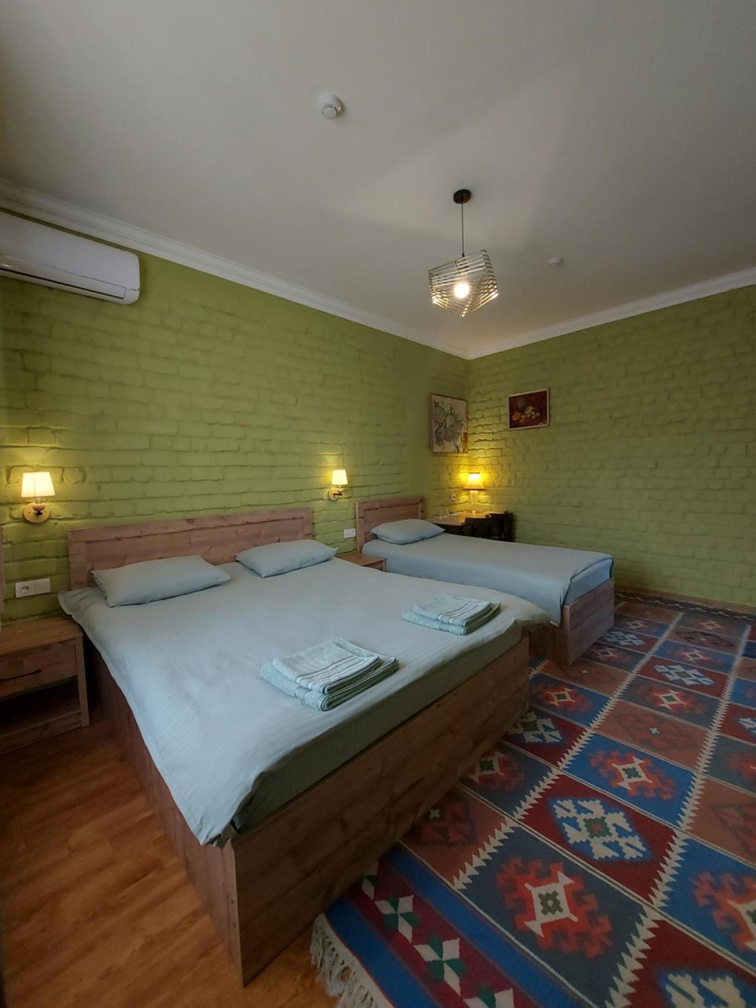 Musavvir Samarkand Exterior foto
